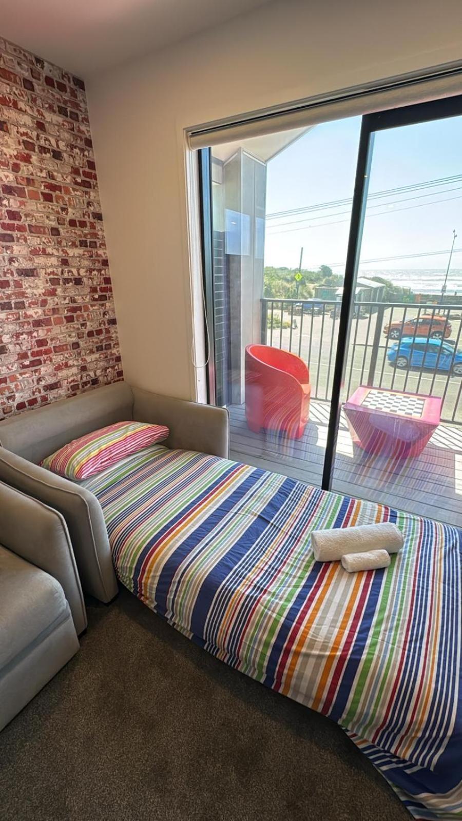 Okioki - Seaside Escape Apartment Christchurch Exterior photo